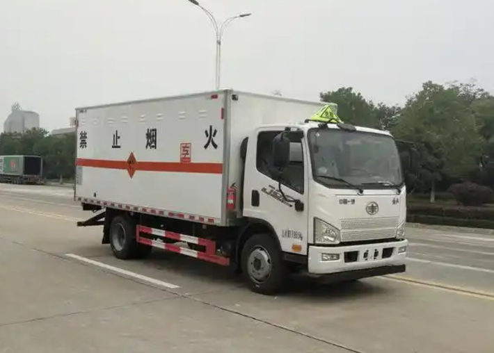 平果爆破器材运输车可以上高速吗？